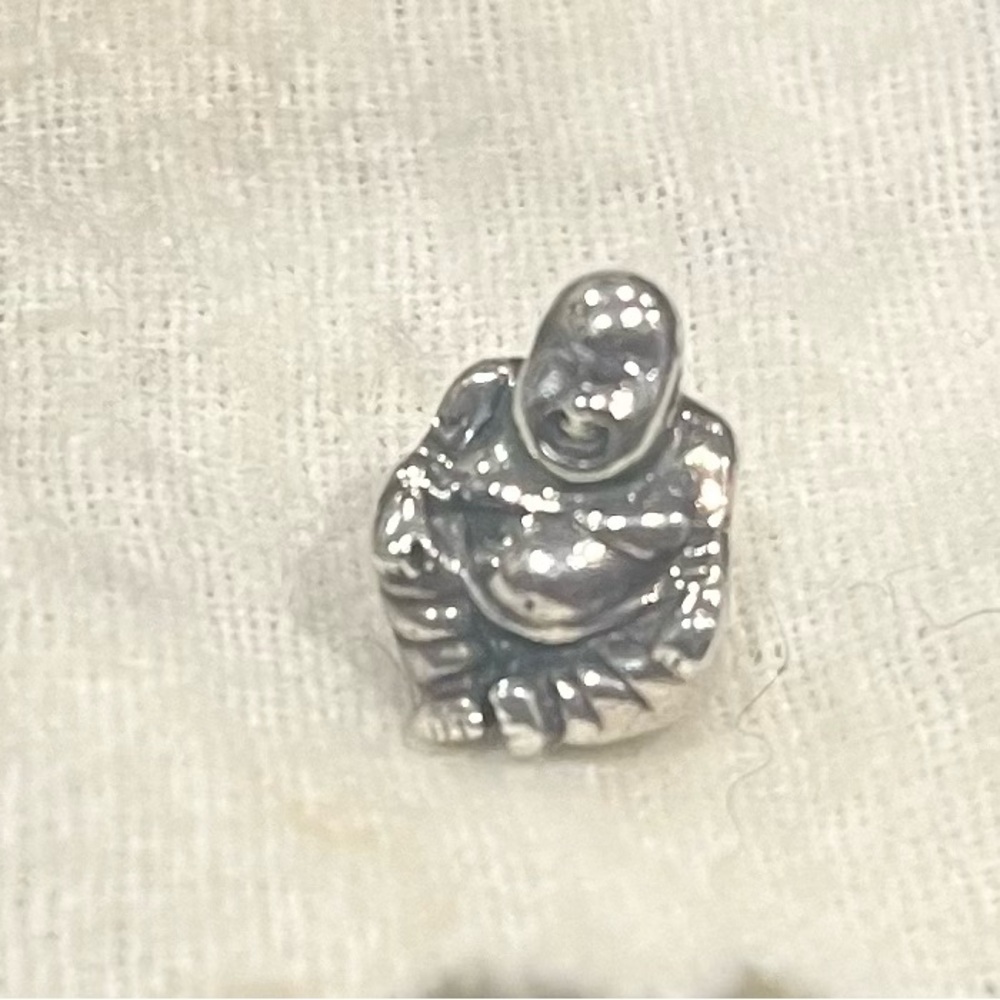 Silver Buddha Brooch with Intricate Details and Polished Finish
